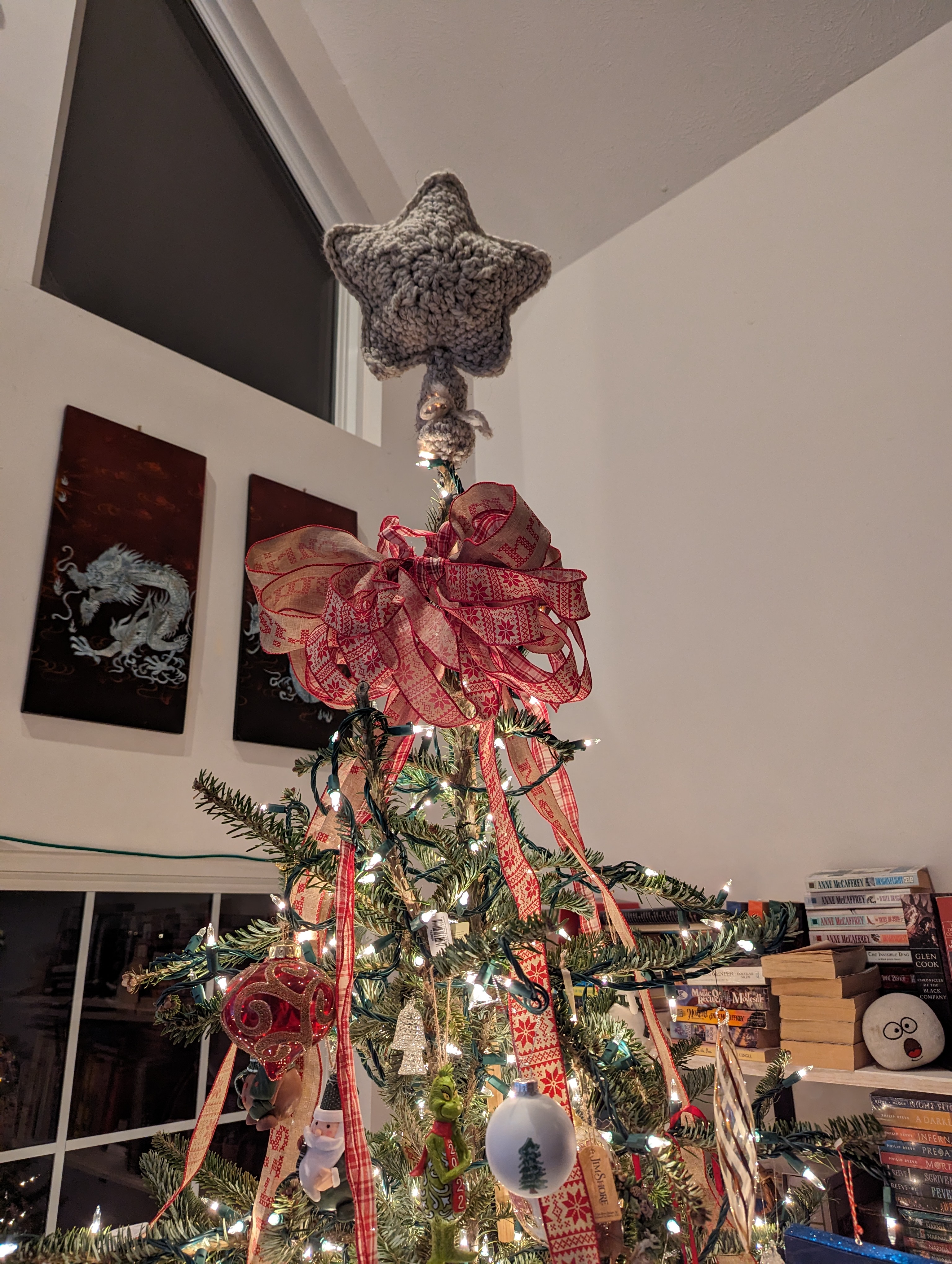 Free Pattern: Christmas Star tree topper